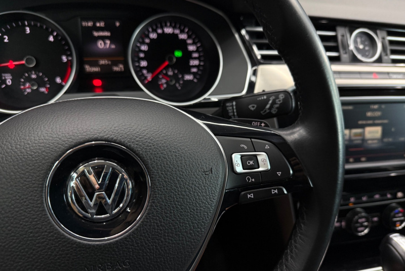  Ponuka vozidiel / Volkswagen Passat Variant 2.0 TDI BMT Highline DSG - video