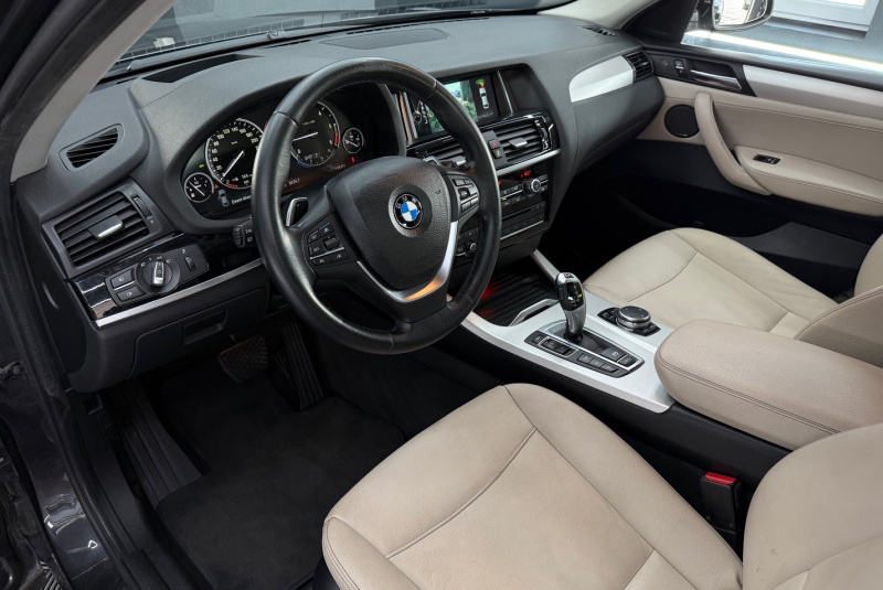  Ponuka vozidiel / BMW X4 xDrive20d A/T - video