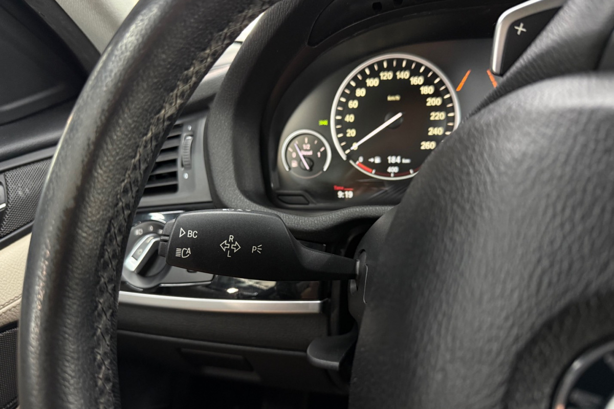 Ponuka vozidiel / BMW X4 xDrive20d A/T - video
