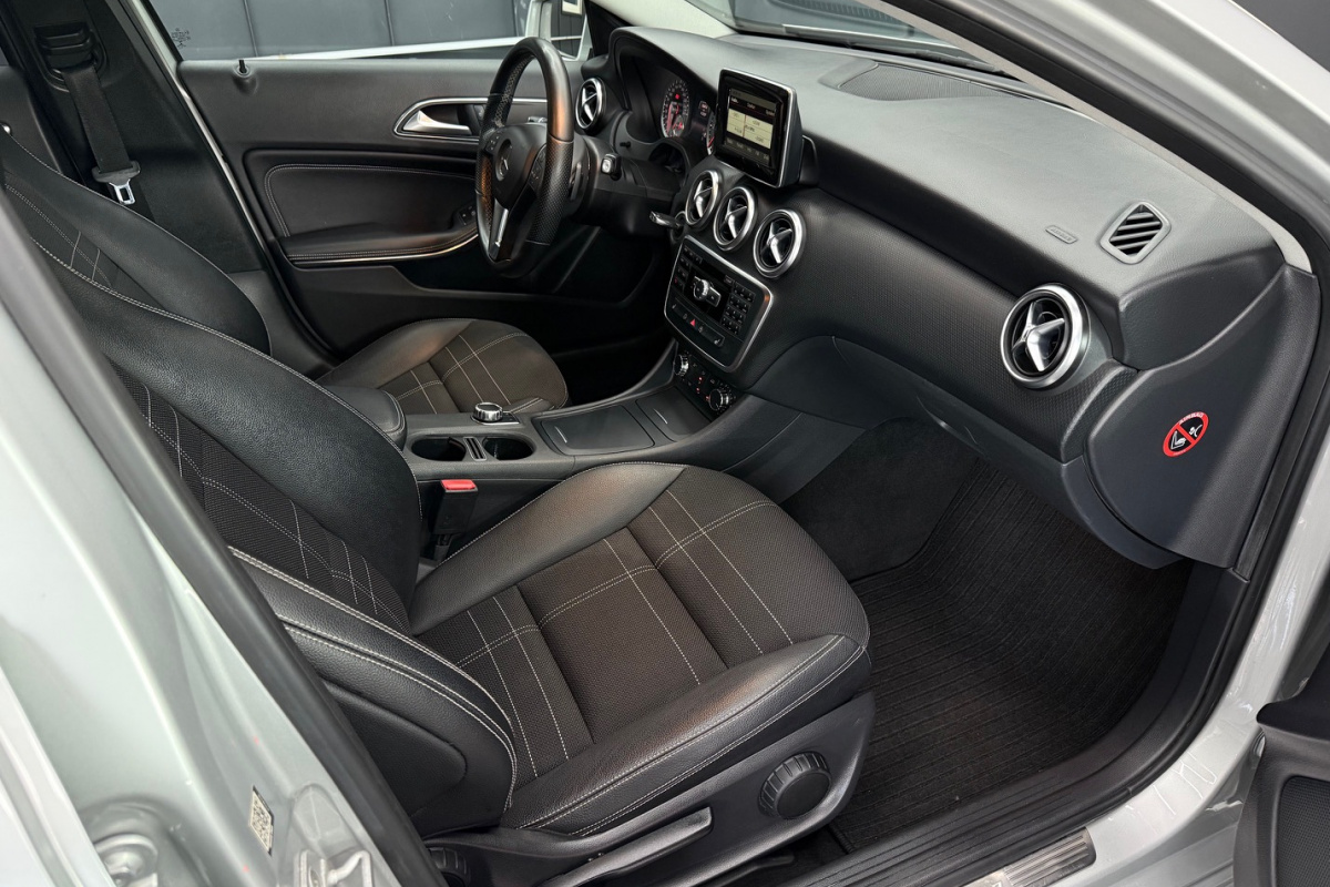 Ponuka vozidiel / Mercedes-Benz A trieda 160 CDI /T - video