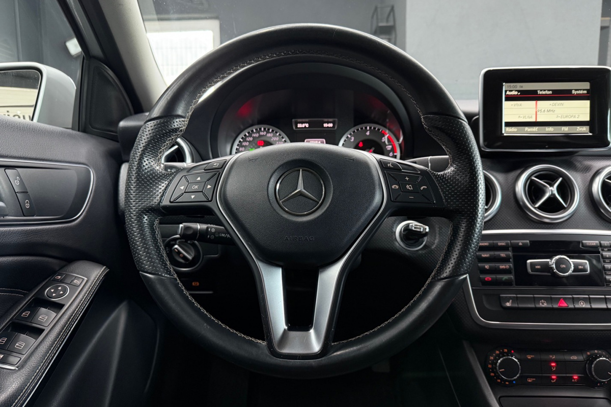 Ponuka vozidiel / Mercedes-Benz A trieda 160 CDI /T - video