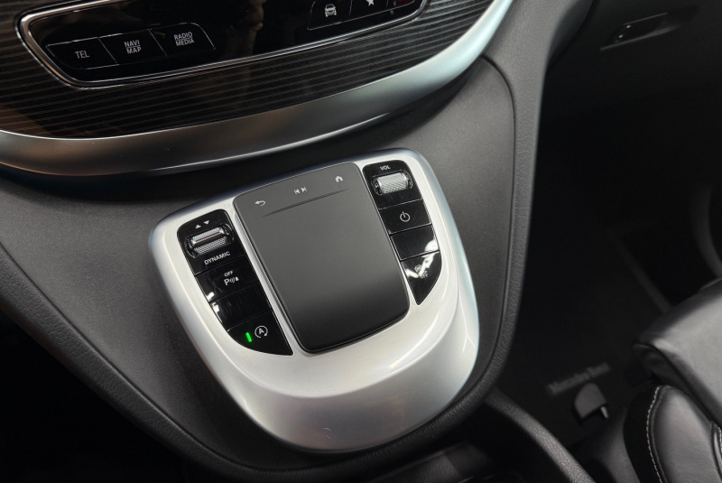  Ponuka vozidiel / Mercedes-Benz V trieda V250 d lang A/T 4MATIC - video