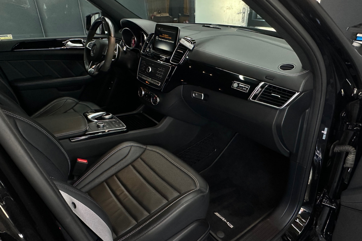 Ponuka vozidiel / Mercedes-Benz GLE SUV Mercedes-AMG 63 S 4matic A/T - video