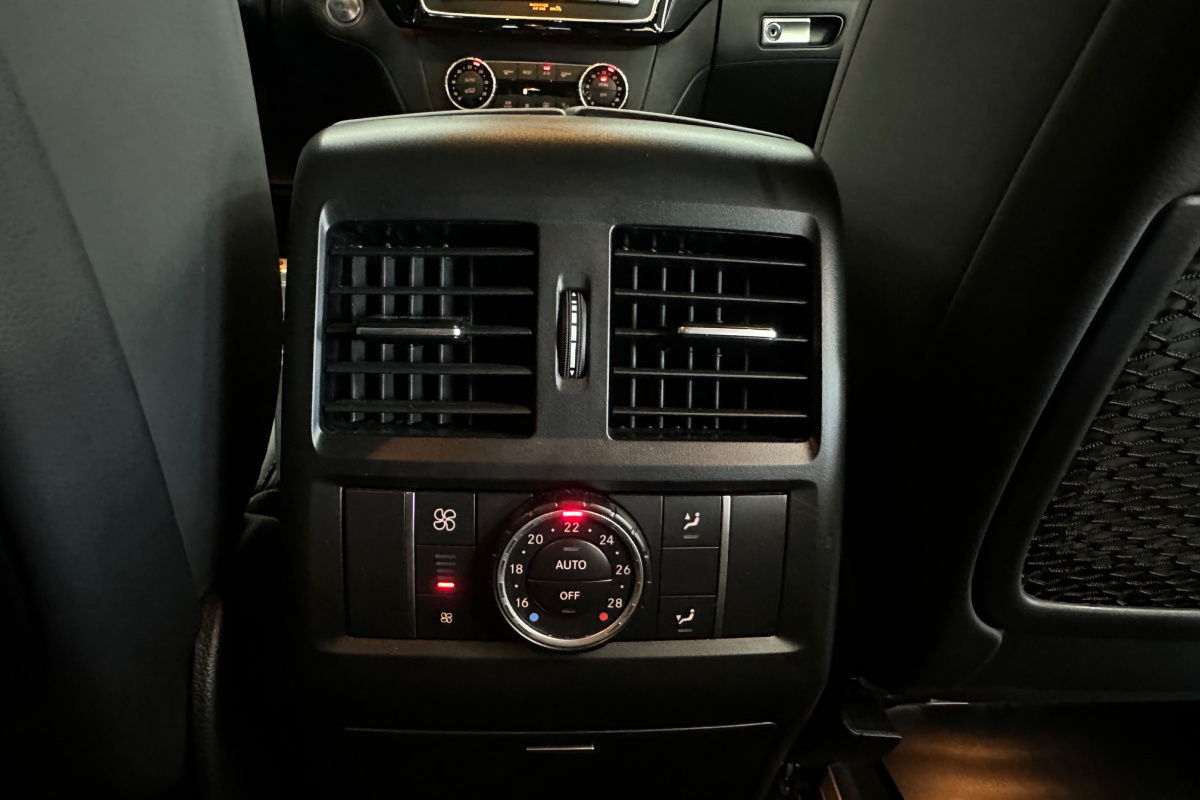 Ponuka vozidiel / Mercedes-Benz GLE SUV Mercedes-AMG 63 S 4matic A/T - video Ponuka vozidiel / Mercedes-Benz GLE SUV Mercedes-AMG 63 S 4matic A/T - video