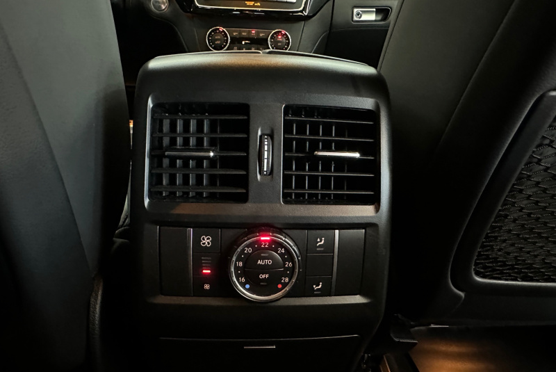 Ponuka vozidiel / Mercedes-Benz GLE SUV Mercedes-AMG 63 S 4matic A/T - video  Ponuka vozidiel / Mercedes-Benz GLE SUV Mercedes-AMG 63 S 4matic A/T - video