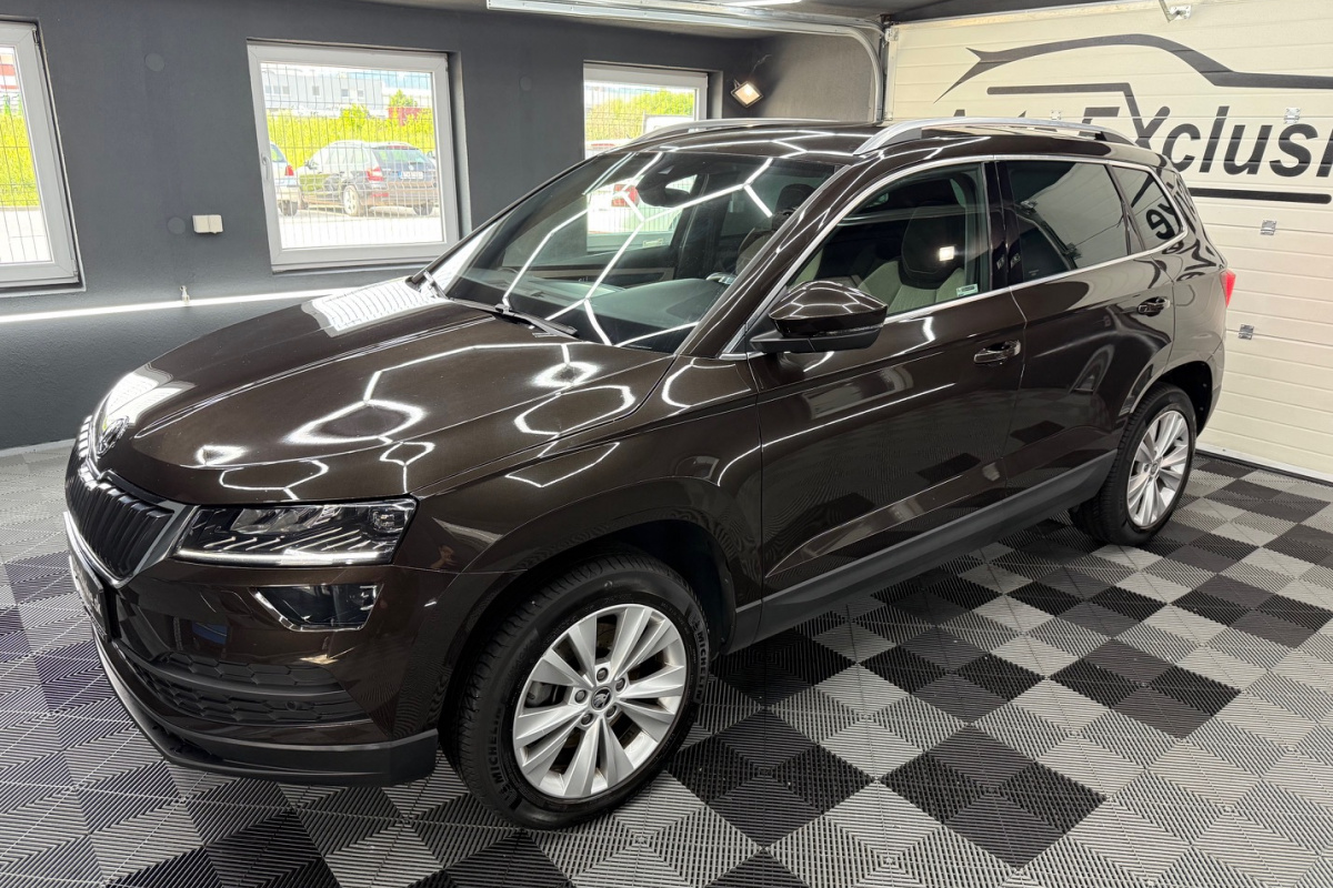 Ponuka vozidiel / Škoda Karoq 1.6 TDI Style DSG - video