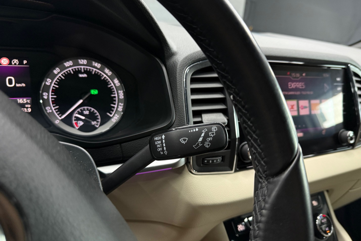 Ponuka vozidiel / Škoda Karoq 1.6 TDI Style DSG - video