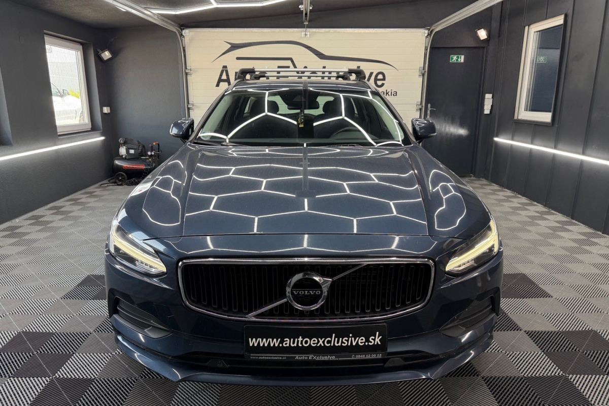 Ponuka vozidiel / Volvo V90 D4 2.0L Momentum A/T - video