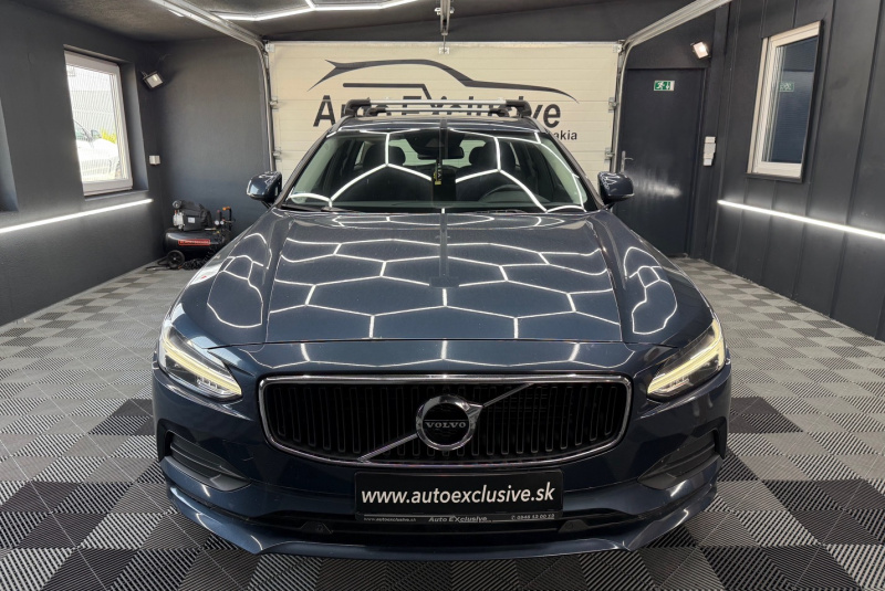  Ponuka vozidiel / Volvo V90 D4 2.0L Momentum A/T - video