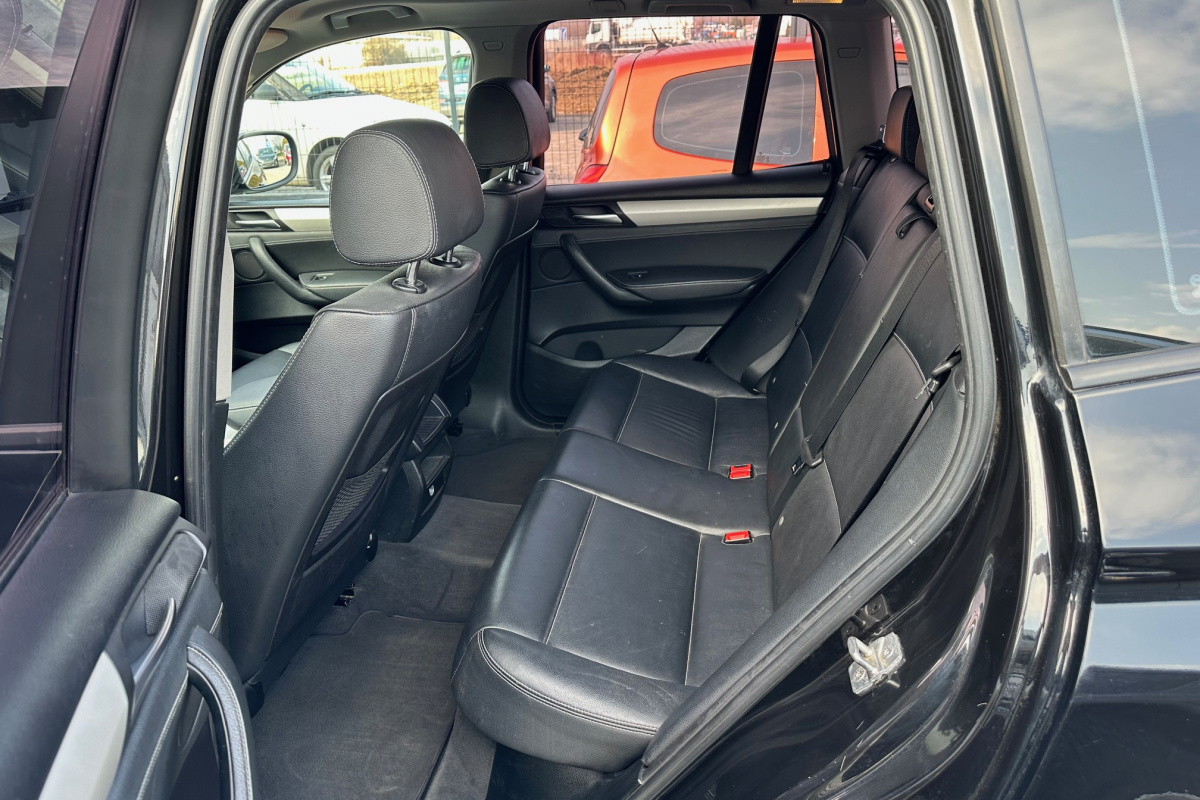 Ponuka vozidiel / BMW X3 xDrive20d A/T - video Ponuka vozidiel / BMW X3 xDrive20d A/T - video