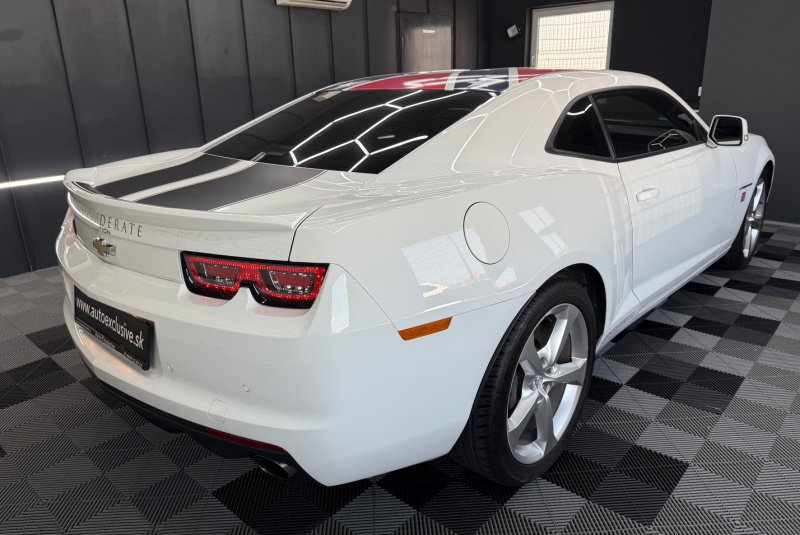  Ponuka vozidiel / Chevrolet Camaro Coupe 6.2 V8 A/T - video