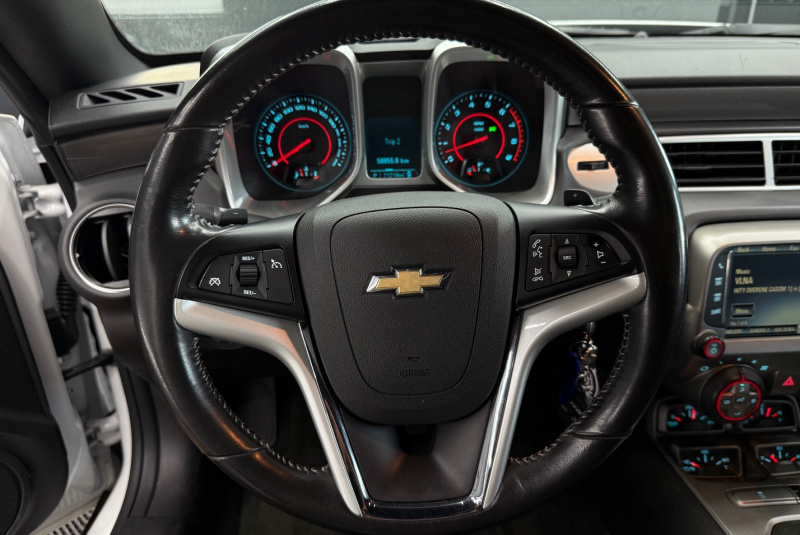 Ponuka vozidiel / Chevrolet Camaro Coupe 6.2 V8 A/T - video
