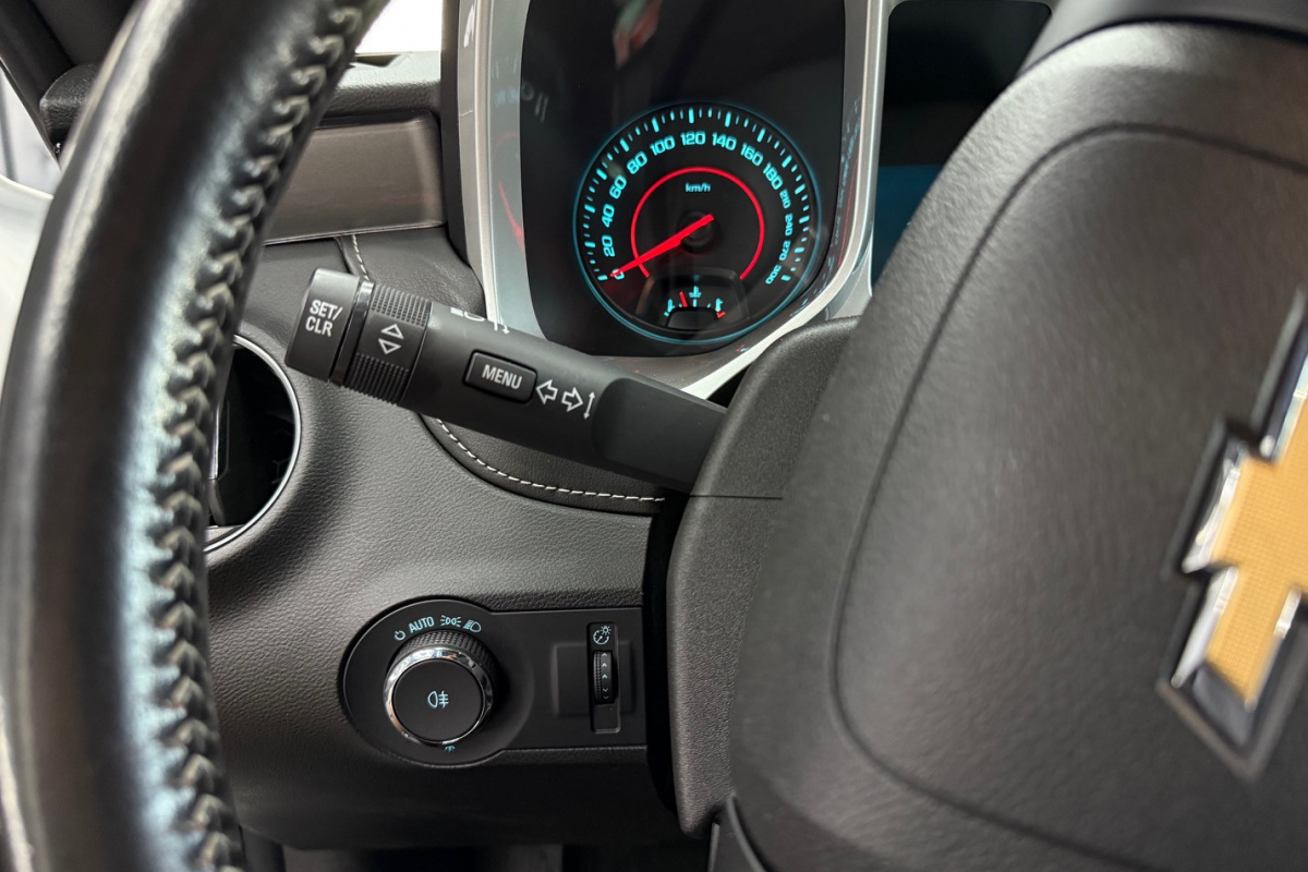 Ponuka vozidiel / Chevrolet Camaro Coupe 6.2 V8 A/T - video