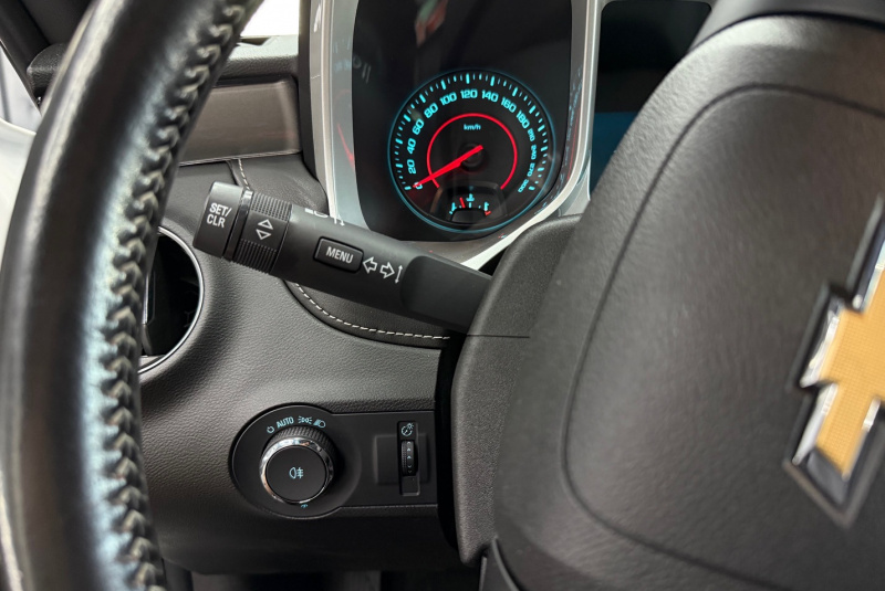  Ponuka vozidiel / Chevrolet Camaro Coupe 6.2 V8 A/T - video