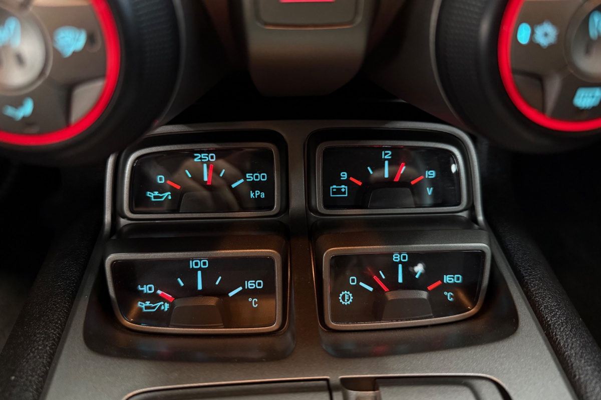 Ponuka vozidiel / Chevrolet Camaro Coupe 6.2 V8 A/T - video