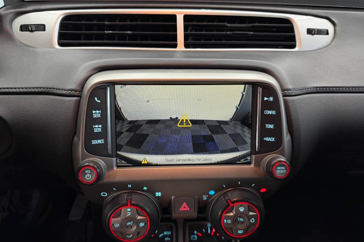 Ponuka vozidiel / Chevrolet Camaro Coupe 6.2 V8 A/T - video Ponuka vozidiel / Chevrolet Camaro Coupe 6.2 V8 A/T - video