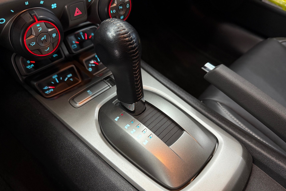 Ponuka vozidiel / Chevrolet Camaro Coupe 6.2 V8 A/T - video Ponuka vozidiel / Chevrolet Camaro Coupe 6.2 V8 A/T - video