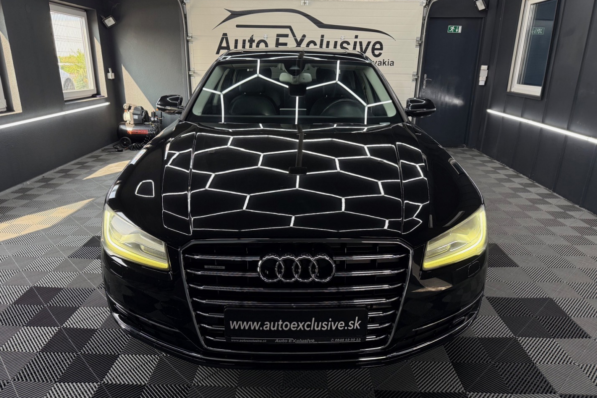 Ponuka vozidiel / Audi A8 3.0 TDI V6 DPF clean diesel quattro tiptronic - video