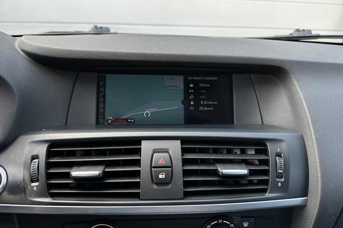 Ponuka vozidiel / BMW X3 xDrive20d A/T - video Ponuka vozidiel / BMW X3 xDrive20d A/T - video