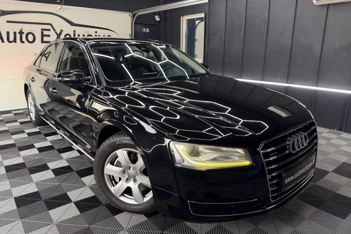 Ponuka vozidiel / Audi A8 3.0 TDI V6 DPF clean diesel quattro tiptronic - video