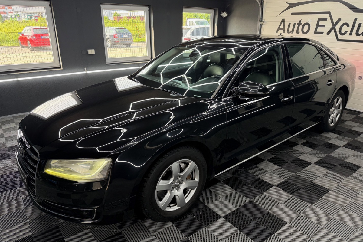 Ponuka vozidiel / Audi A8 3.0 TDI V6 DPF clean diesel quattro tiptronic - video