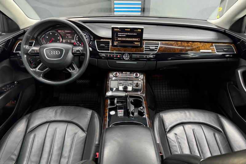  Ponuka vozidiel / Audi A8 3.0 TDI V6 DPF clean diesel quattro tiptronic - video