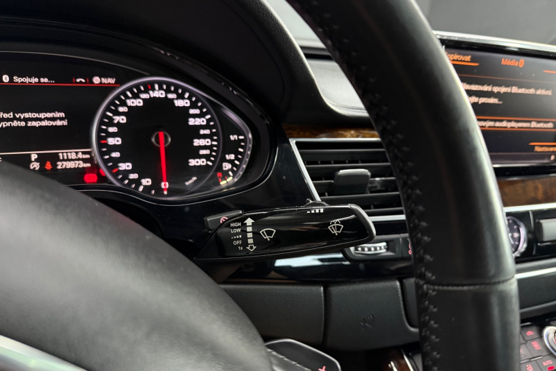  Ponuka vozidiel / Audi A8 3.0 TDI V6 DPF clean diesel quattro tiptronic - video