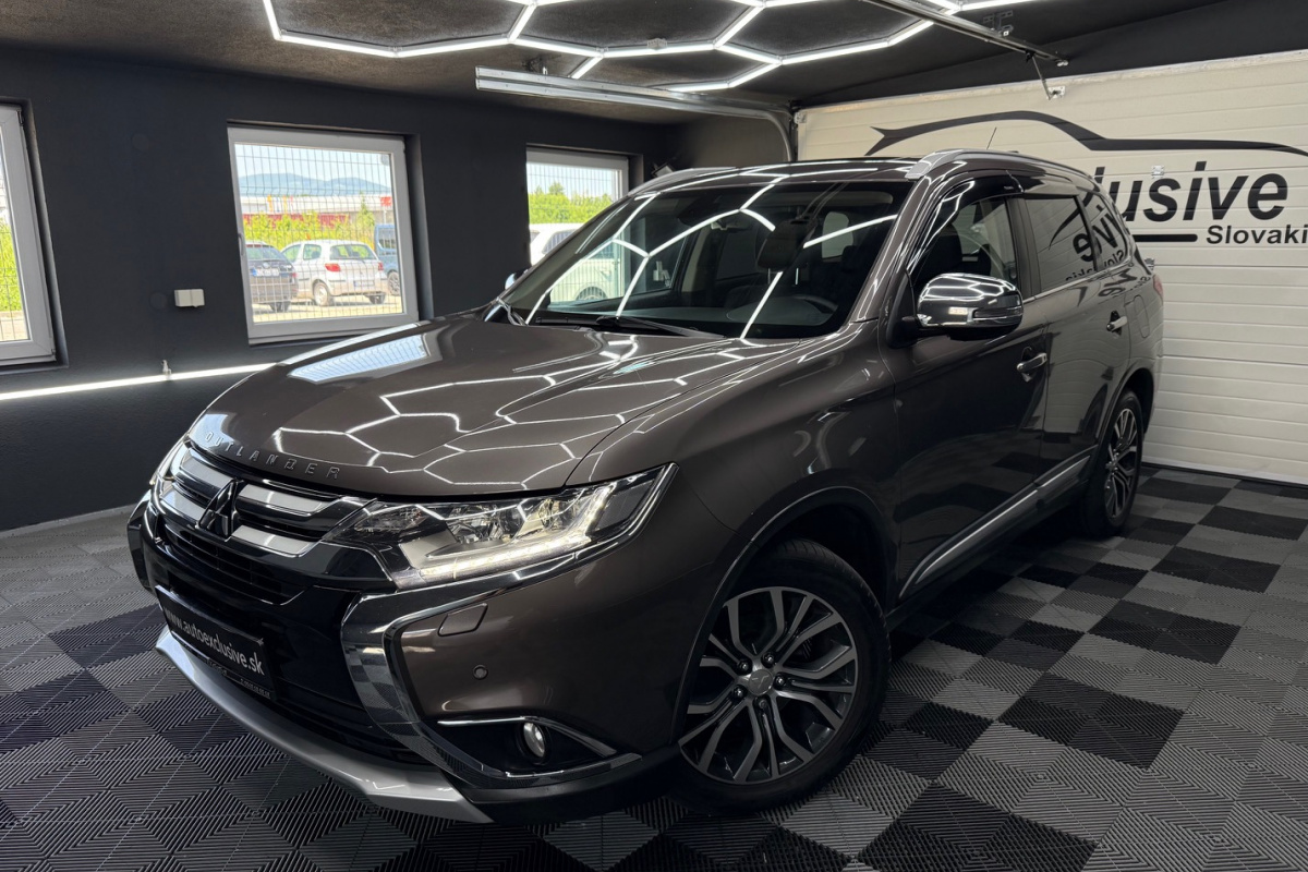 Ponuka vozidiel / Mitsubishi Outlander 2.2 DI-D Intense A/T - video Ponuka vozidiel / Mitsubishi Outlander 2.2 DI-D Intense A/T - video