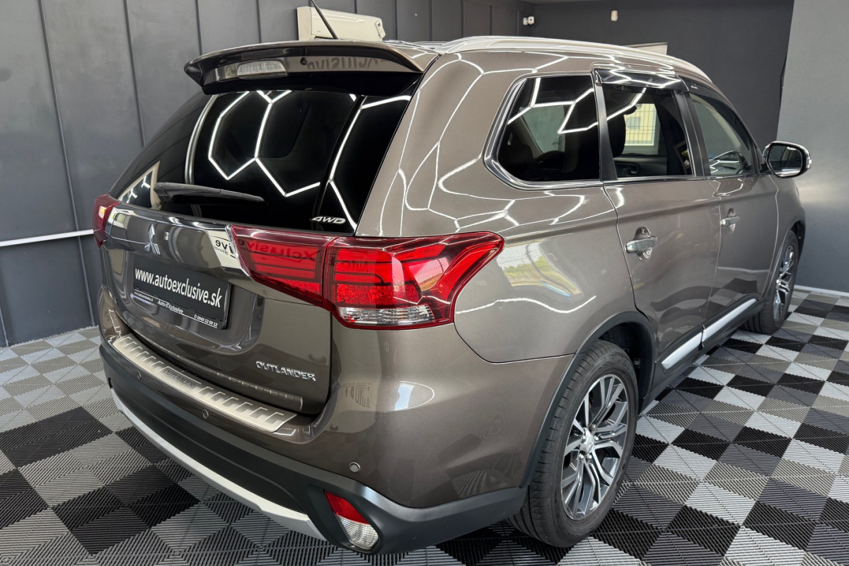 Ponuka vozidiel / Mitsubishi Outlander 2.2 DI-D Intense A/T - video