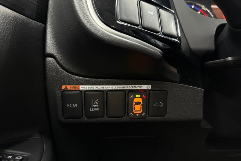  Ponuka vozidiel / Mitsubishi Outlander 2.2 DI-D Intense A/T - video