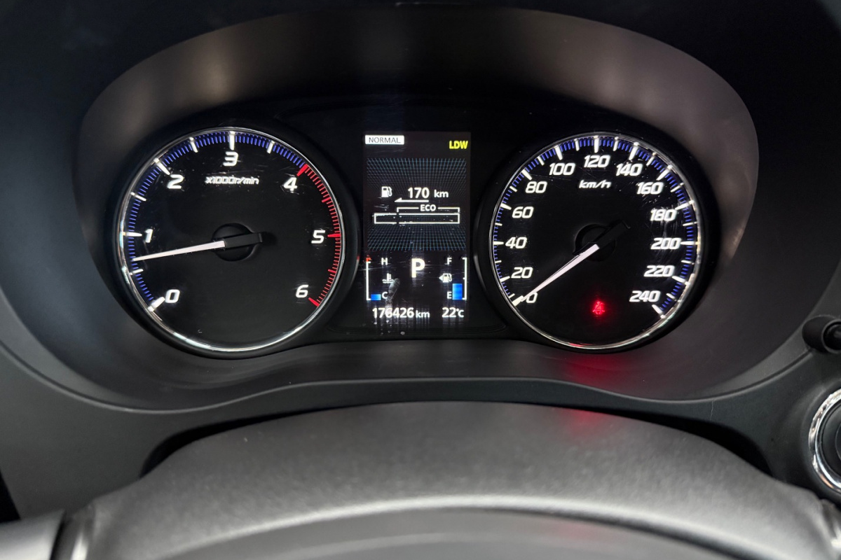 Ponuka vozidiel / Mitsubishi Outlander 2.2 DI-D Intense A/T - video