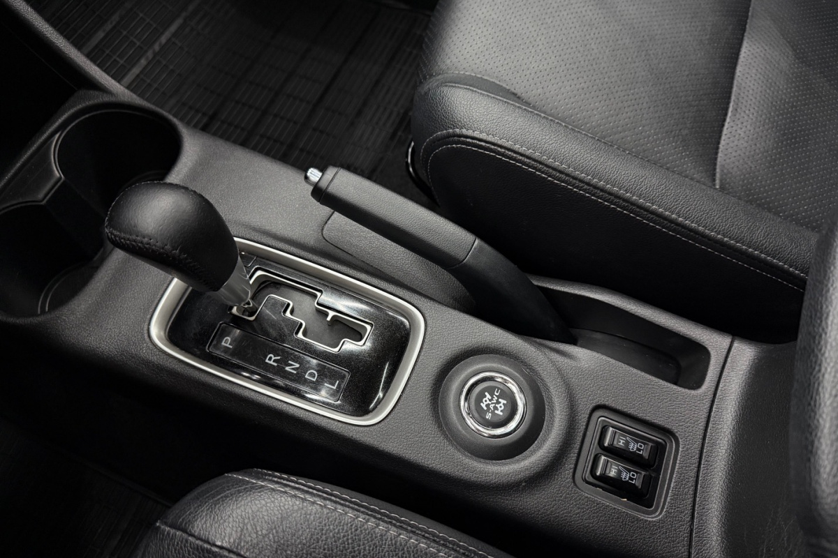 Ponuka vozidiel / Mitsubishi Outlander 2.2 DI-D Intense A/T - video