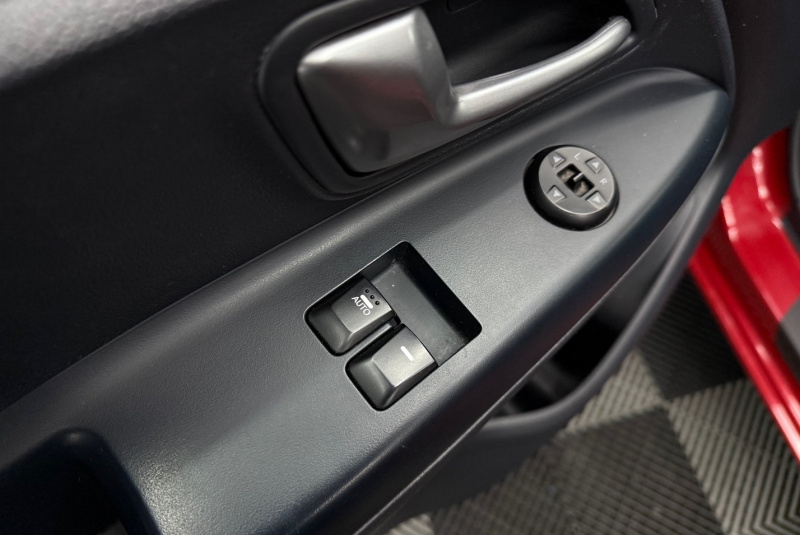  Ponuka vozidiel / Kia Rio 1.4 CVVT LX - video