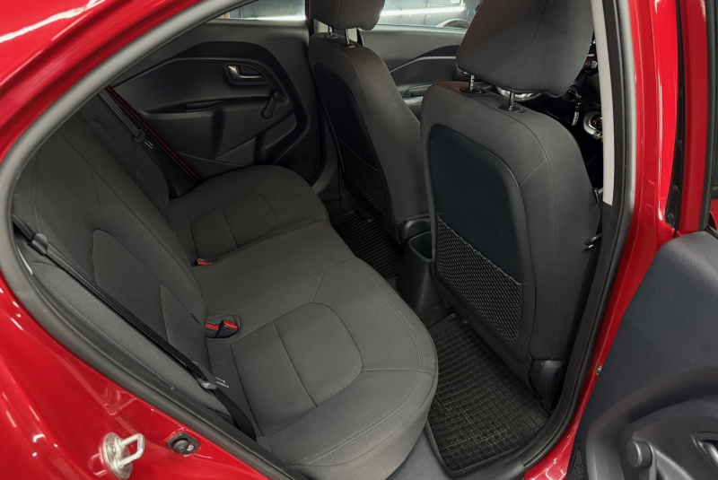  Ponuka vozidiel / Kia Rio 1.4 CVVT LX - video
