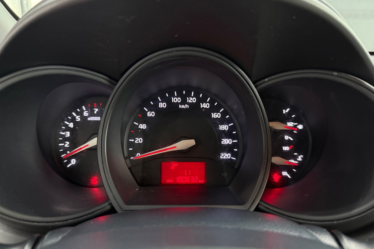 Ponuka vozidiel / Kia Rio 1.4 CVVT LX - video