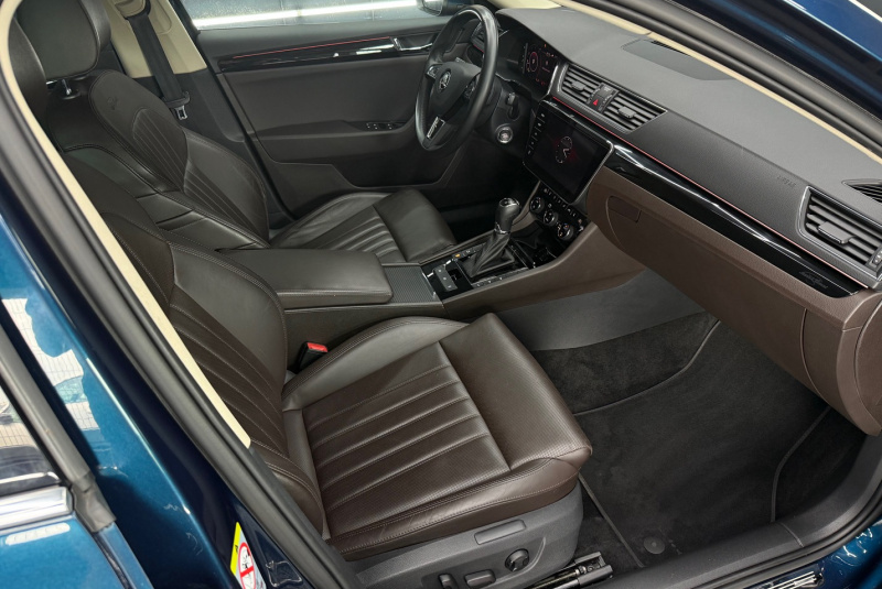  Ponuka vozidiel / Škoda Superb 2.0 TSI Style DSG - video