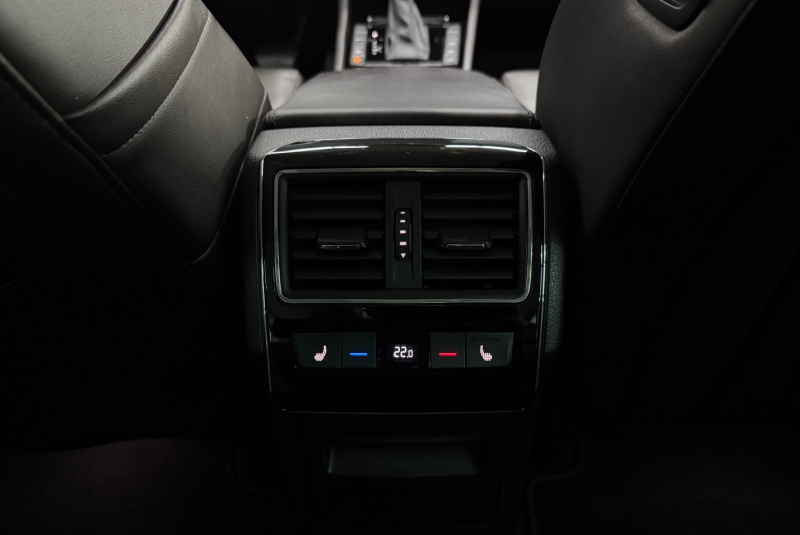  Ponuka vozidiel / Škoda Superb 2.0 TSI Style DSG - video