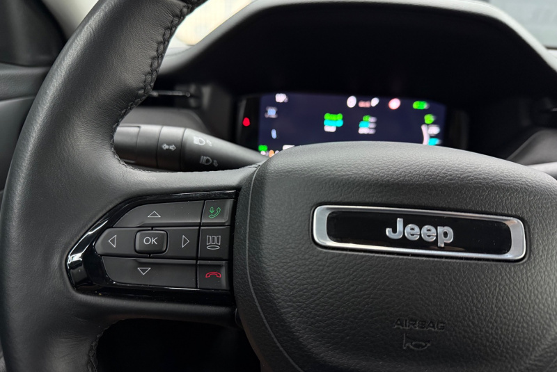  Ponuka vozidiel / Jeep Compass 1.3 Plug-in-Hybrid A/T - video