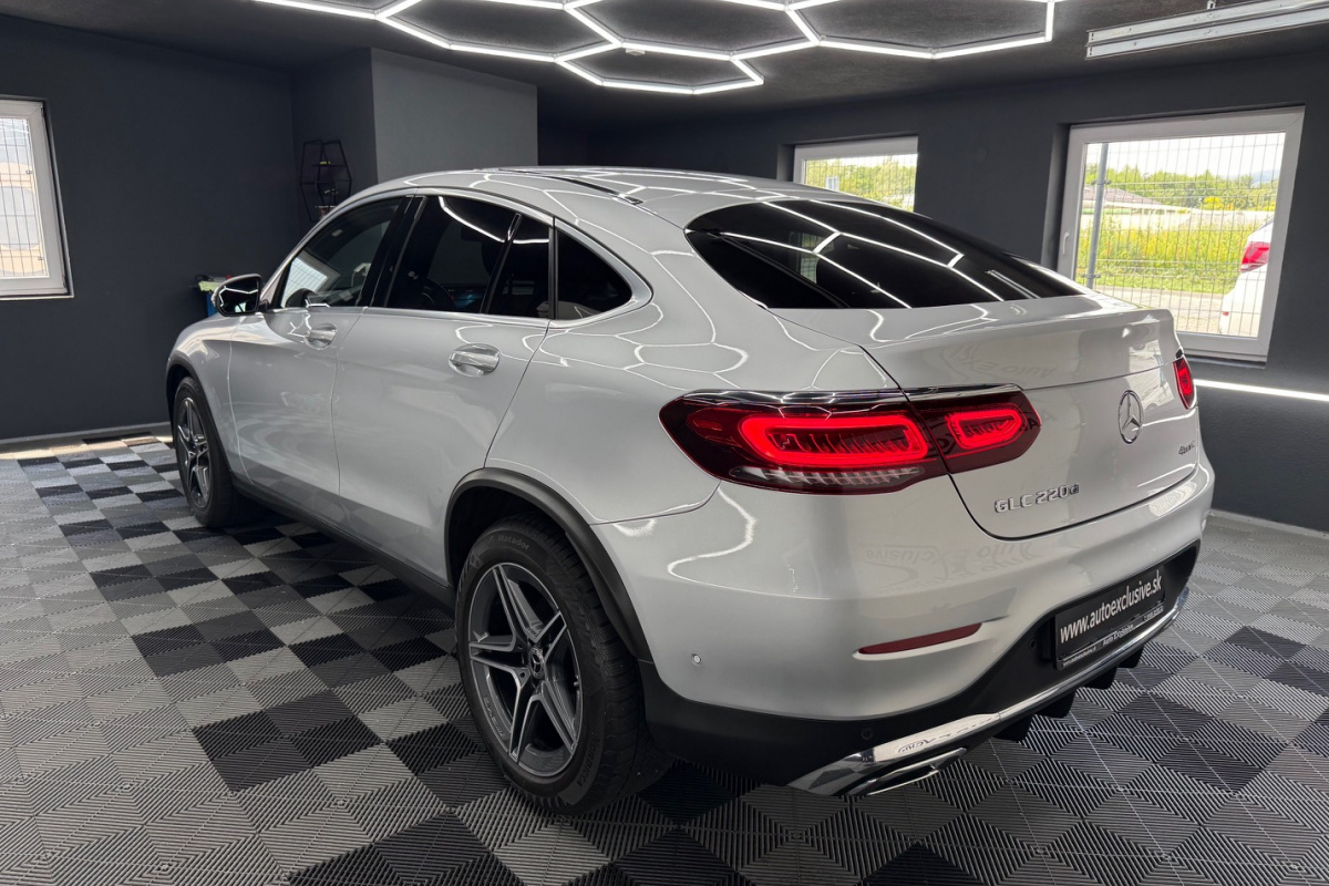 Ponuka vozidiel / Mercedes-Benz GLC Kupé 220 d 4MATIC A/T - video