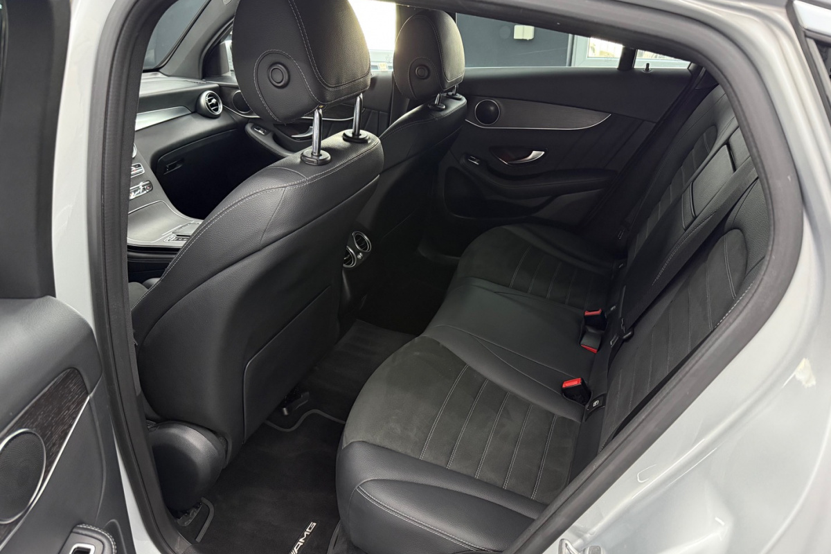 Ponuka vozidiel / Mercedes-Benz GLC Kupé 220 d 4MATIC A/T - video