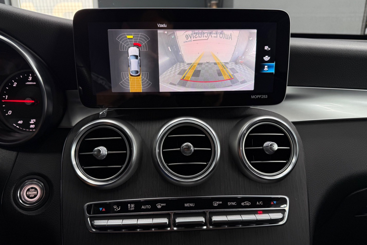 Ponuka vozidiel / Mercedes-Benz GLC Kupé 220 d 4MATIC A/T - video