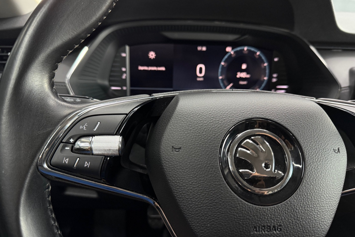 Ponuka vozidiel / Škoda Octavia Combi 2.0 TDI SCR Style - video
