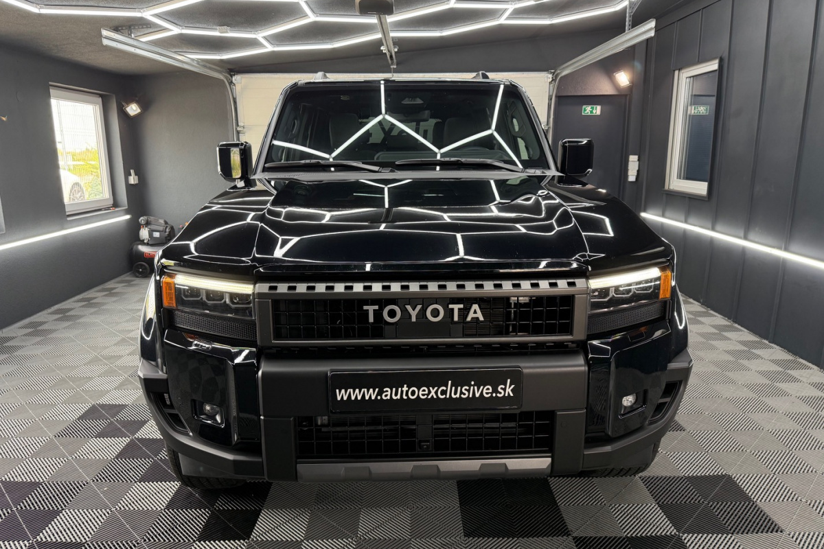 Ponuka vozidiel / Toyota Land Cruiser 2.8 D-4D 204 Executive A/T 4x4 - video
