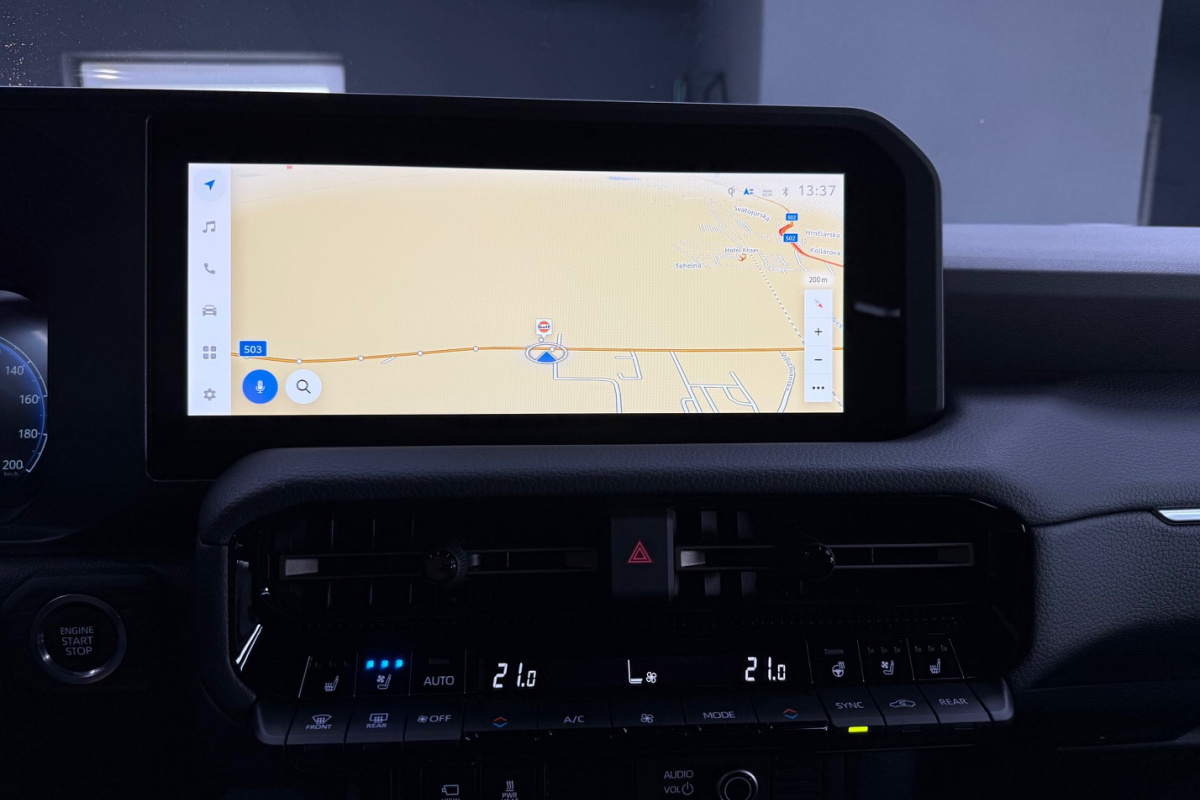 Ponuka vozidiel / Toyota Land Cruiser 2.8 D-4D 204 Executive A/T 4x4 - video