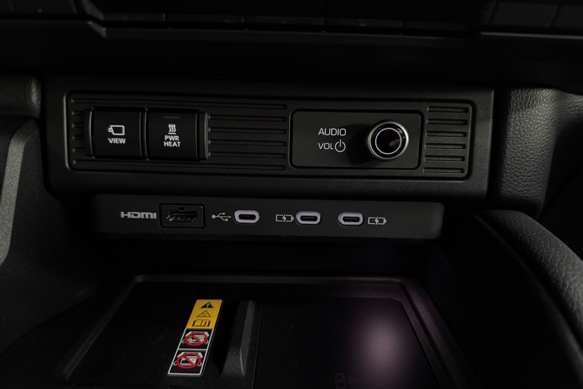 Ponuka vozidiel / Toyota Land Cruiser 2.8 D-4D 204 Executive A/T 4x4 - video