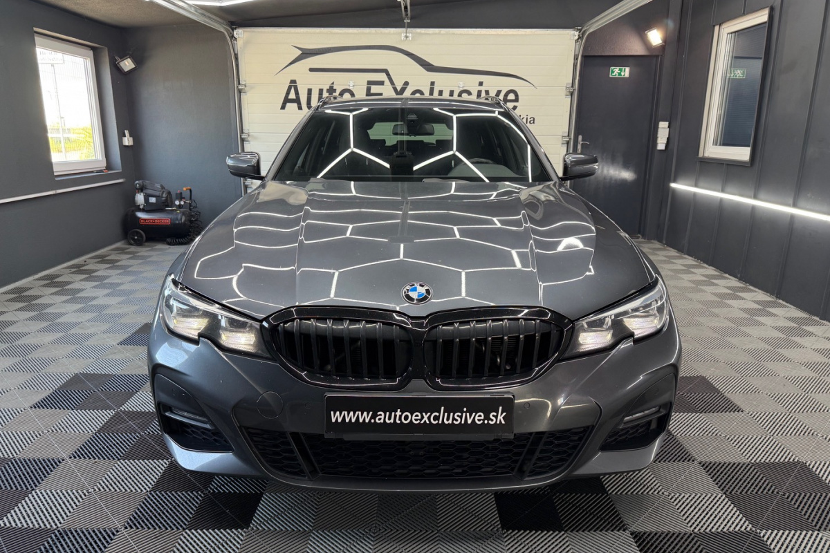 Ponuka vozidiel / BMW Rad 3 Touring 330d mHEV xDrive A/T - video