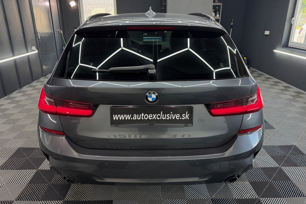 Ponuka vozidiel / BMW Rad 3 Touring 330d mHEV xDrive A/T - video