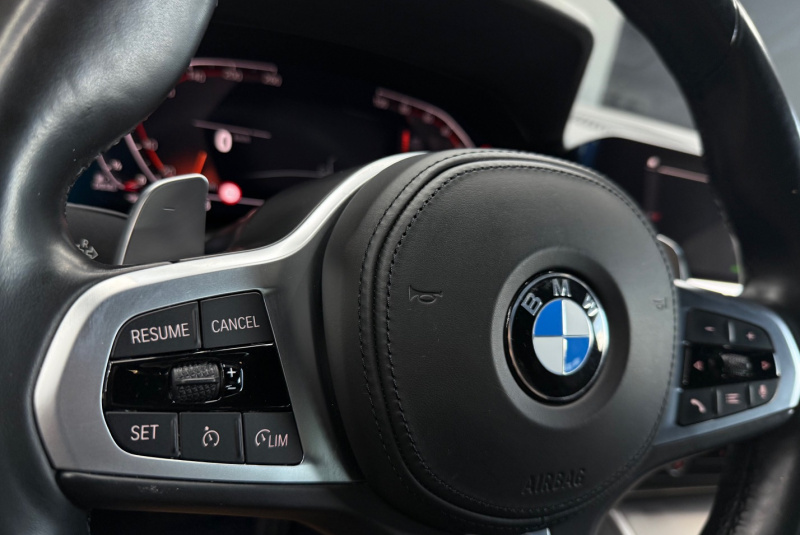 Ponuka vozidiel / BMW Rad 3 Touring 330d mHEV xDrive A/T - video