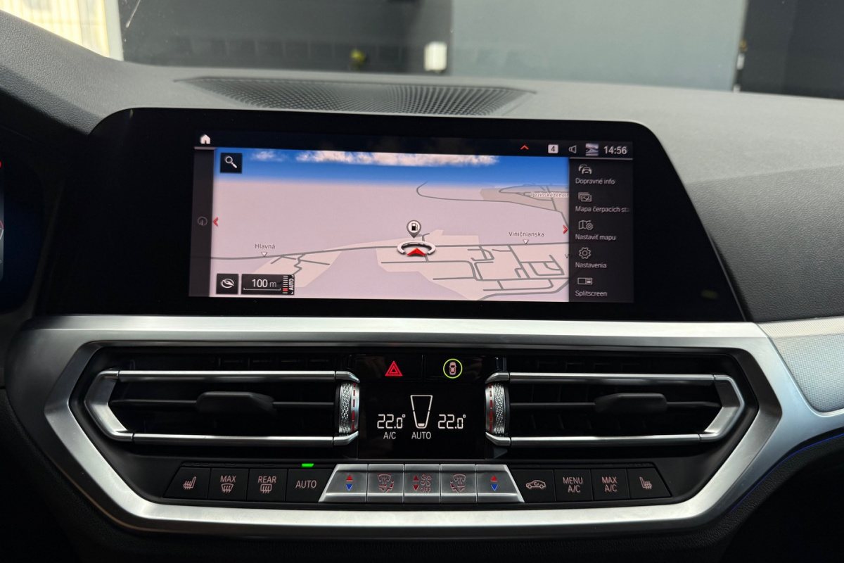 Ponuka vozidiel / BMW Rad 3 Touring 330d mHEV xDrive A/T - video