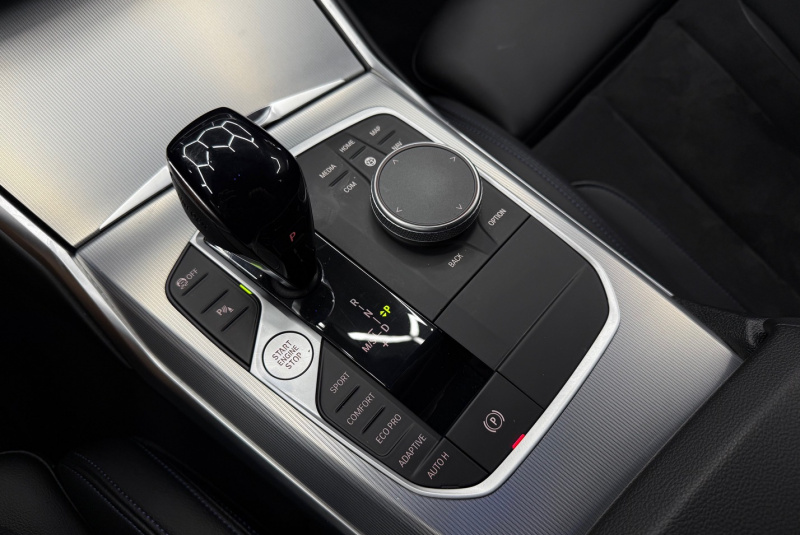  Ponuka vozidiel / BMW Rad 3 Touring 330d mHEV xDrive A/T - video